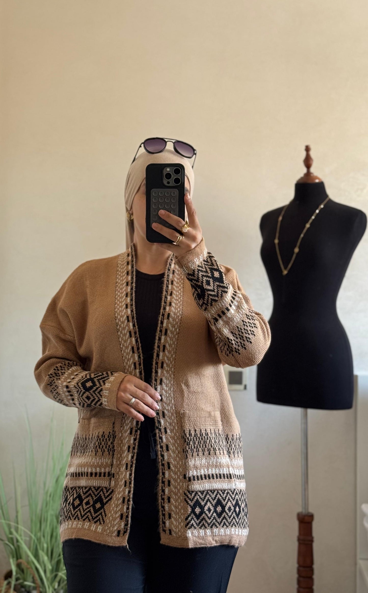 كاب قصير paris